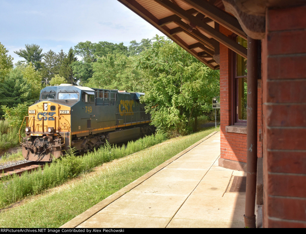 CSX 749